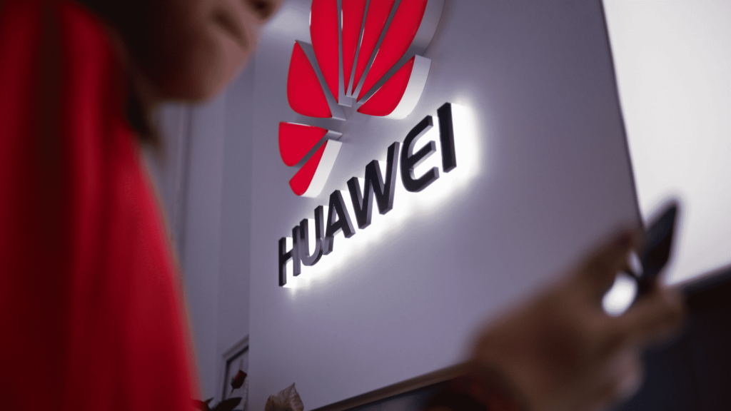 Read more about the article Google poderá usar tecnologia da Huawei no Android 13