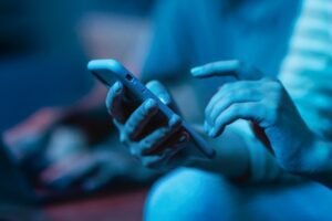 Luanda, Huambo e Huíla são as provincias que mais usam telefones em Angola